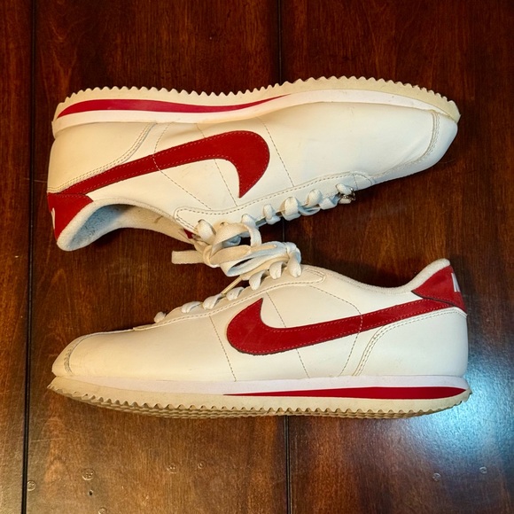 Nike Cortez White and Red Sneaker Men’s 7 (EUR 40) - Picture 8 of 10